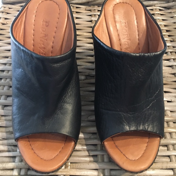 BoNaVi Shoes - Leather Wedge Sandals